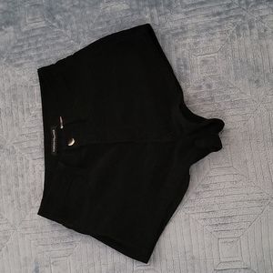 FOREIGN EXCHANGE Corduroy black shorts